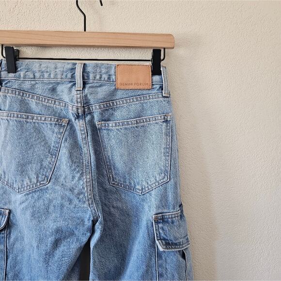 Aritzia Denim Forum Farrah Hi-Rise Wide Leg Cargo Jeans - Picture 6 of 13